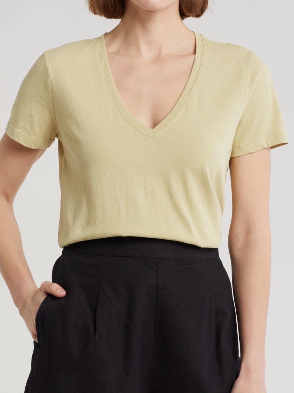 Madewell Softfade V-Neck Tee Women’s Size S Light Olive Green NWT